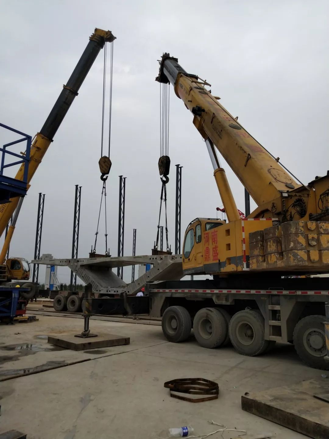 徐工起重機械 90后“合伙人制”干起吊裝，4年買下13臺吊車